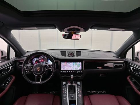 Used 2019 Porsche Macan S AWD/4WD image 29