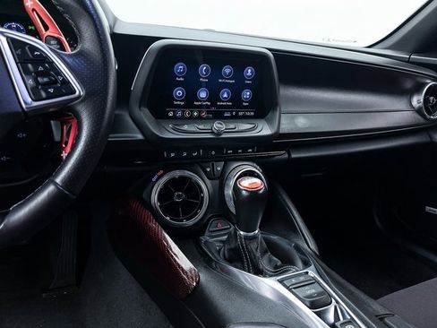 Used 2019 Chevrolet Camaro SS image 9