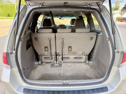 Used 2009 Honda Odyssey EX image 17