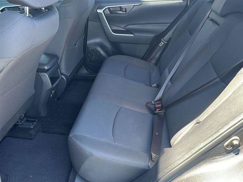 Used 2020 Toyota RAV4 LE w/ Carpet Mat Package AWD/4WD image 6