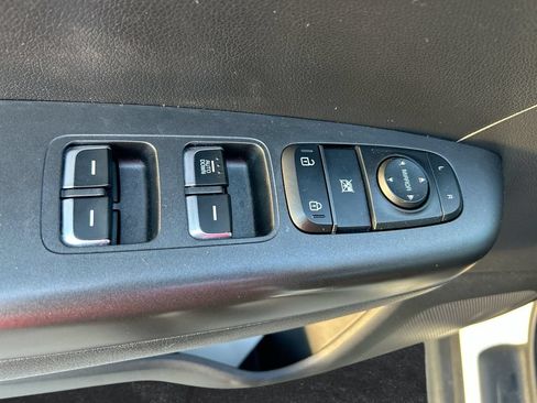 Used 2022 Kia Sportage LX FWD image 12