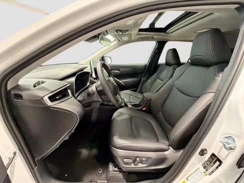 New 2026 Toyota Corolla Cross XLE w/ Convenience Package AWD/4WD image 16