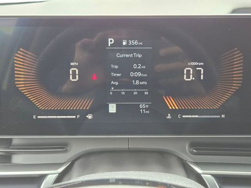 New 2026 Kia Carnival FWD image 26