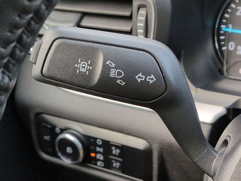 Used 2023 Ford Explorer XLT w/ Equipment Group 202A image 27