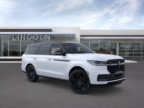 New 2025 Lincoln Navigator Black Label image 7