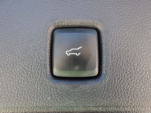 Used 2024 Ford Escape ST-Line w/ Tech Pack #1 AWD/4WD image 24