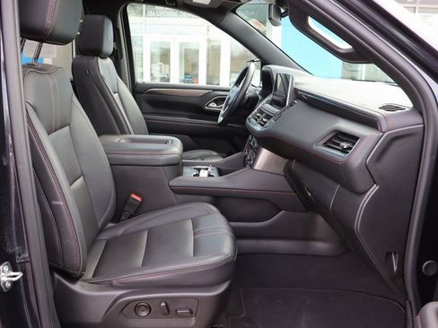 Used 2024 Chevrolet Tahoe RST image 16