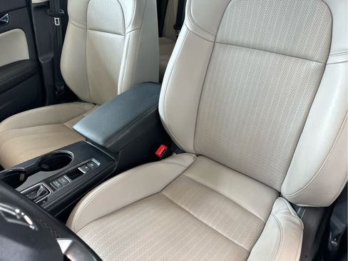 Used 2022 Honda Civic EX-L image 10