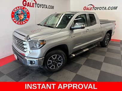 Used 2019 Toyota Tundra Limited w/ Limited Premium Package