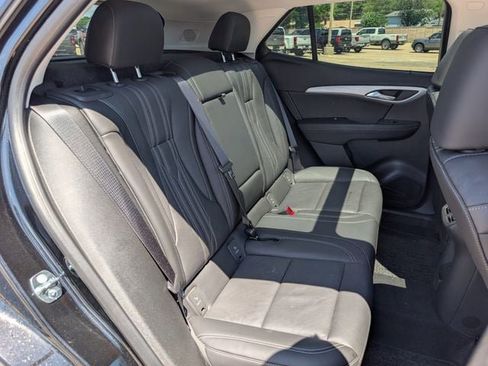 Used 2025 Buick Envision Avenir AWD/4WD image 30