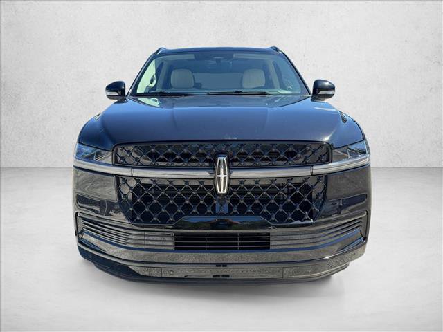 New 2027 Lincoln Navigator Reserve w/ Jet Appearance Package AWD/4WD image 6
