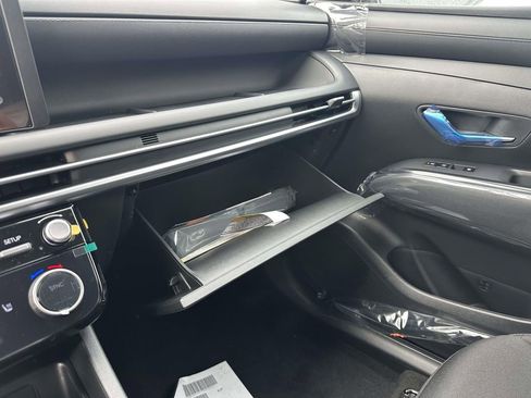 New 2026 Hyundai Tucson SEL image 17