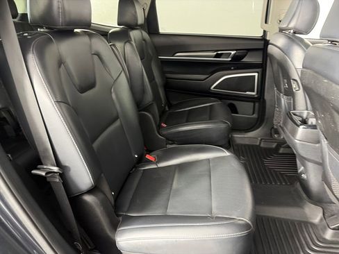 Used 2020 Kia Telluride S image 26