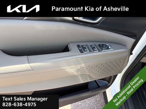 New 2026 Kia Carnival image 23