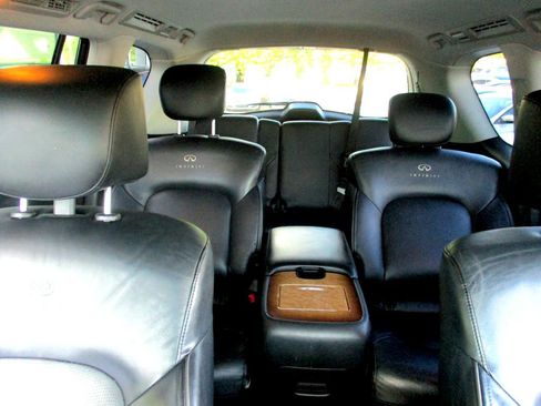 Used 2011 INFINITI QX56 2WD w/ Theater Pkg image 17