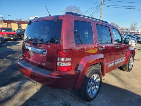 Used 2012 Jeep Liberty Sport image 5