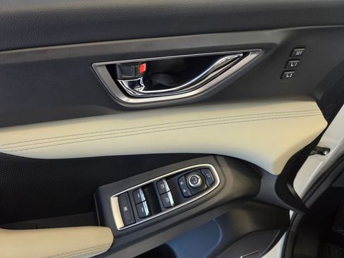 Used 2024 Subaru Ascent Limited w/ Technology Package image 16