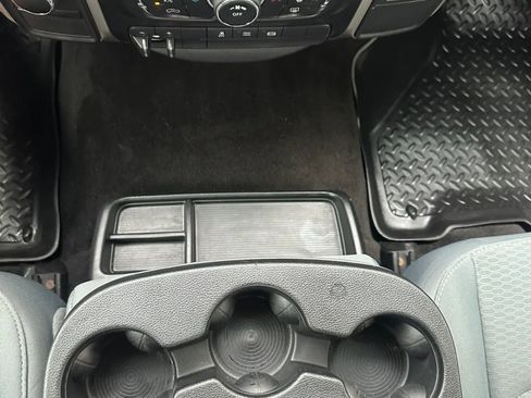 Used 2016 RAM 2500 SLT AWD/4WD image 36