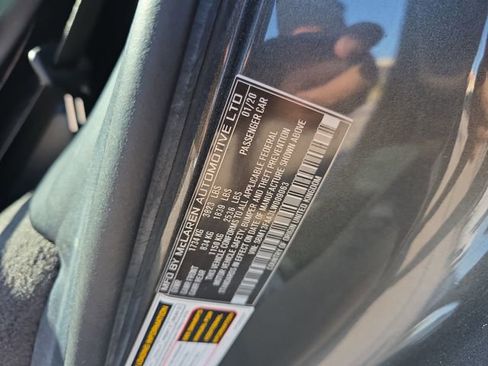 Used 2020 McLaren 570S Spider image 29