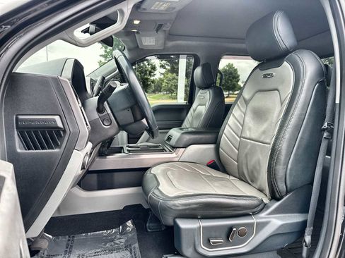 Used 2022 Ford F350 Limited w/ FX4 Off-Road Package AWD/4WD image 3