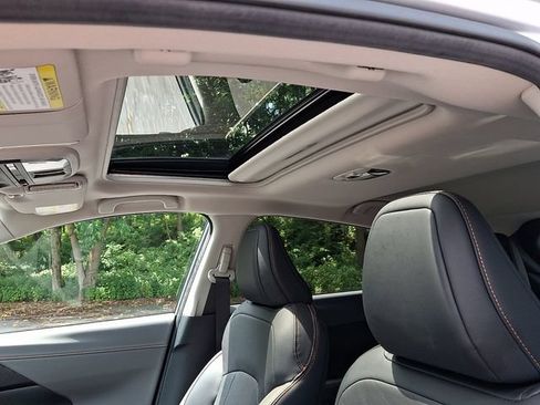 Certified 2025 Subaru Crosstrek 2.5i Limited AWD/4WD image 42