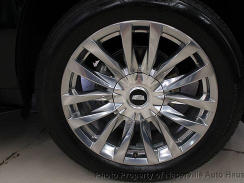 Used 2023 Cadillac Escalade ESV Premium Luxury AWD/4WD image 59