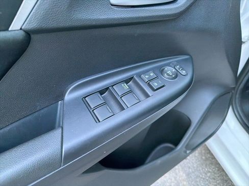 Used 2019 Honda Fit LX image 24