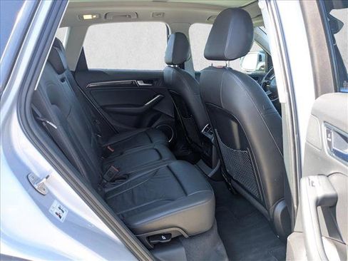 Used 2016 Audi Q5 2.0T Premium Plus image 18