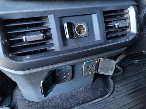 Used 2022 Ford F150 XLT w/ Equipment Group 302A High image 16