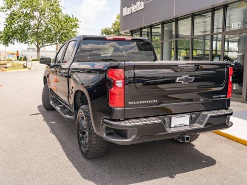Used 2025 Chevrolet Silverado 1500 Custom Trail Boss AWD/4WD image 6