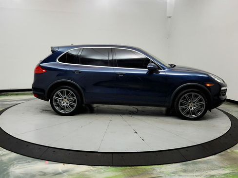 Used 2014 Porsche Cayenne S AWD/4WD image 4