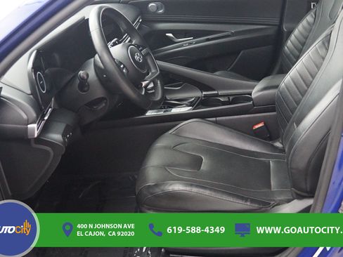 Used 2021 Hyundai Elantra Limited FWD image 9