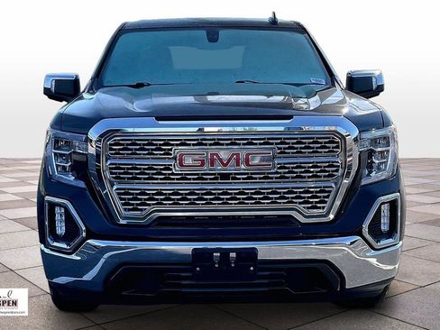 Used 2020 GMC Sierra 1500 SLT RWD image 3