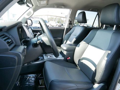 Used 2024 Toyota 4Runner SR5 Premium image 7