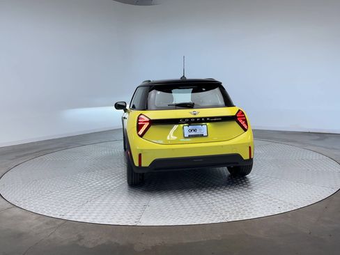 Used 2026 MINI Cooper S image 9