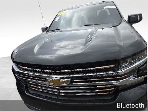 Used 2021 Chevrolet Silverado 1500 High Country AWD/4WD image 3