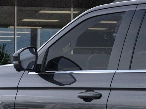 New 2026 Ford Expedition Active image 20