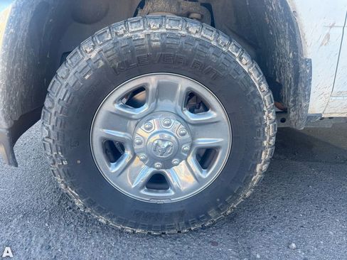 Used 2019 RAM 2500 Tradesman image 6