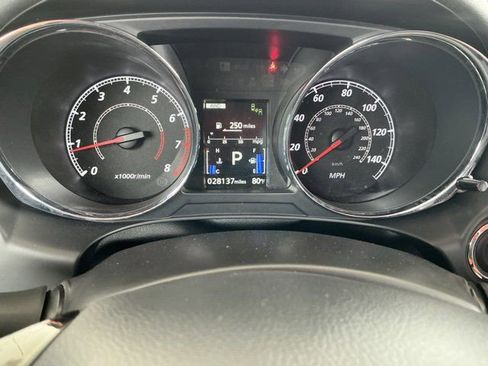 Used 2025 Mitsubishi Outlander Sport SE AWD/4WD image 29