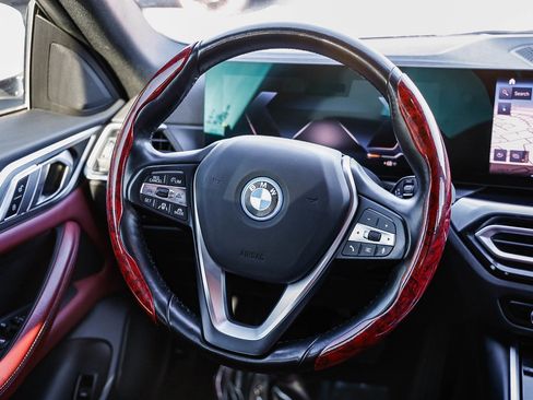 Used 2022 BMW i4 eDrive40 image 13