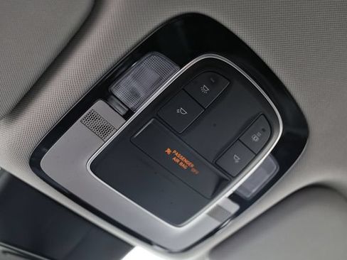 Used 2023 Hyundai Santa Fe SE AWD/4WD image 40