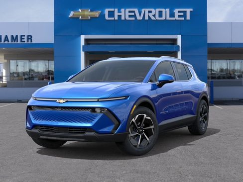 New 2026 Chevrolet Equinox EV LT FWD image 31