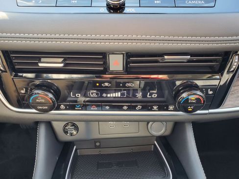 New 2026 Nissan Rogue Platinum w/ Platinum Premium Package image 23