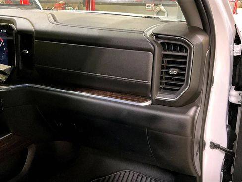 Used 2023 GMC Sierra 1500 Elevation w/ X31 Off-Road Package image 13