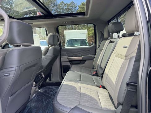 New 2026 Ford F250 Platinum w/ Platinum Plus Package image 10