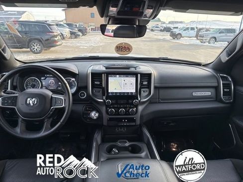 Used 2024 RAM 1500 Laramie image 11