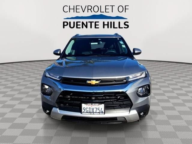 Used 2023 Chevrolet TrailBlazer LT w/ Convenience Package FWD image 2