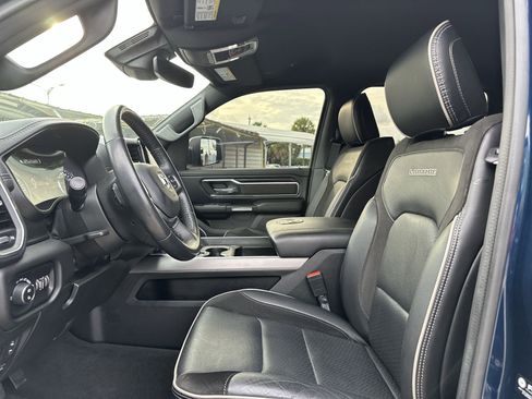 Used 2023 RAM 1500 Laramie AWD/4WD image 13