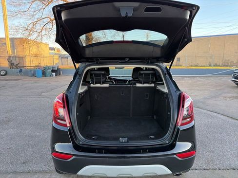 Used 2020 Buick Encore Preferred image 22