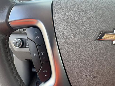 Used 2017 Chevrolet Traverse LT AWD/4WD image 14